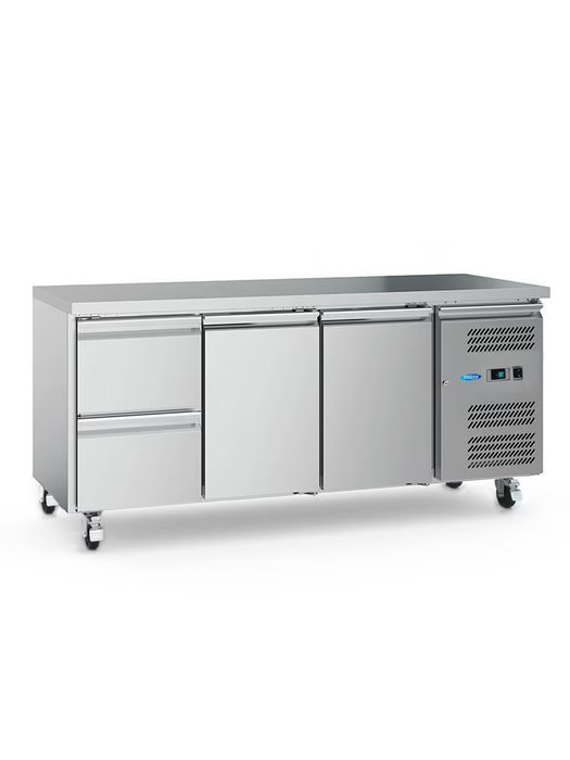 MAXIMA Gastro Kühltisch - 465 l - 180 cm - 3 Türen