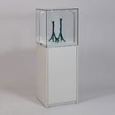 Form Department PODIUM.K7 – Haubenvitrine abschließbar mit Drehteller und Staufach-Schrank