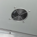 MAXIMA Gastro Gefrierschrank - 600 l - 3 Einstellbare Regale (2/1 GN) - auf Rädern - inkl. Regale