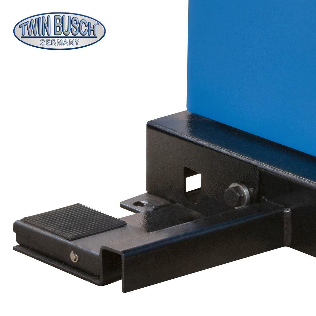 Twinbusch Reifenwuchtmaschine mit autom. pneumatischer Radspannung TWF-96