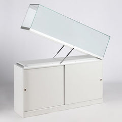 Form Department ATRIUM.F30 – Sockelvitrine mit Klapp-Öffnung und Staufach – Vorschau 2