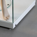 Form Department ATRIUM.E15 – Hochwertig verarbeitete Glasvitrine für Puppe