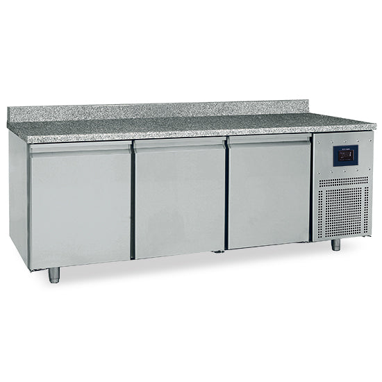 Virtus & Mastro Bäckereikühltisch 3-türig 600x400 mm, Granitarbeitsplatte mit Aufkantung, -2°/+8°C - WiFi