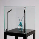 Form Department PODIUM.E45 – Edle Schmuckvitrine mit handgefertigtem Metallgestell