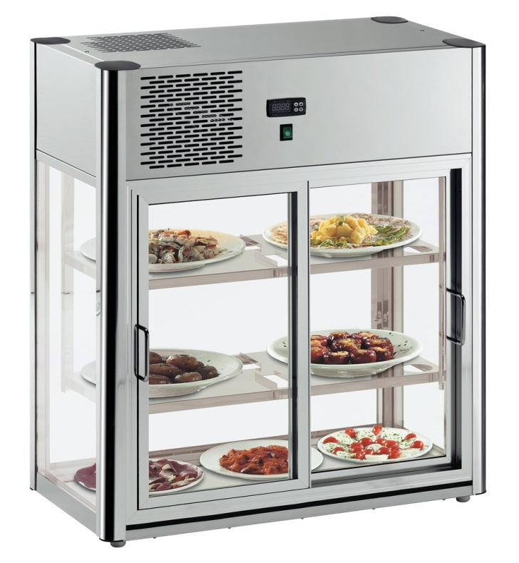 NordCap panoramic refrigerated display case LINUS 200