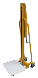 Qteck MM200 - Minilifter with hand winch