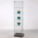 Form Department ATRIUM.B14 – Standvitrine aus Glas, beleuchtet