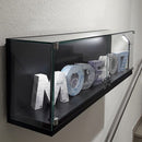 Form Department PODIUM.W19 – Wandvitrine mit Doppel-Drehtür