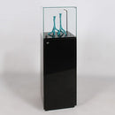 Form Department PODIUM.E30 – Haubenvitrine mit Drehteller und Staufach