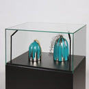 Form Department PODIUM.G31 – Museumsvitrine mit Glashaube
