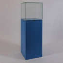 Form Department PODIUM.G57 – Puristische Haubenvitrine, abschließbar