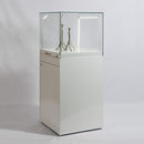 Form Department PODIUM.N15 – Haubenvitrine mit Auszug und Staufach