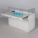 Form Department PODIUM.R4 – Verkaufsvitrine mit Auszug