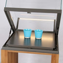 Form Department ATRIUM.U32 – Tischvitrine in Portal-Bauweise