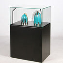 Form Department PODIUM.G31 – Museumsvitrine mit Glashaube