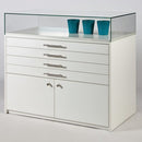 Form Department PODIUM.S21 – Sockelvitrine mit Schubladen und Staufach