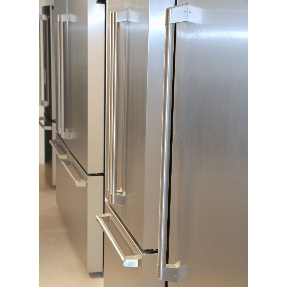 General Electric IO Mabe French Door Kühlschrank IWO19JSPF 30, 84 cm, 527 Liter Edelstahl Einbau