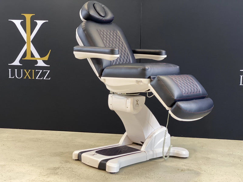 Luxizz Okura SR4 Behandlungsliegen