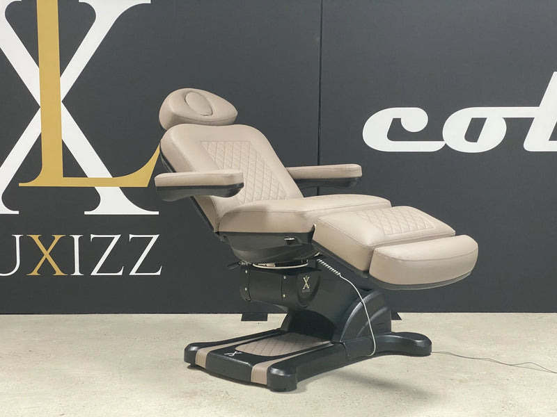 Luxizz Okura SR4.2 Behandlungsliegen