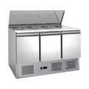 Saladette mit eingebauter Kühlung | 3 Türen | Volumen: 333 Liter | 1365 x 700 x 875 mm