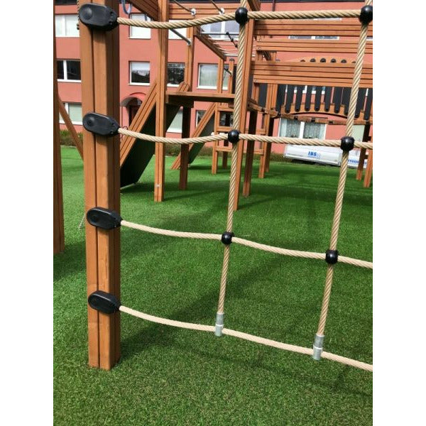 Lars Laj Spiel Ecke Nature Spielpatz