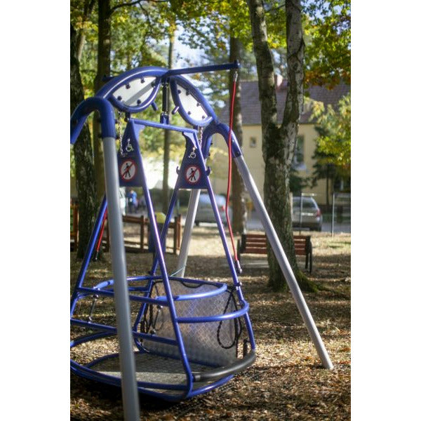 Aire de jeux pour fauteuil roulant Lars Laj 