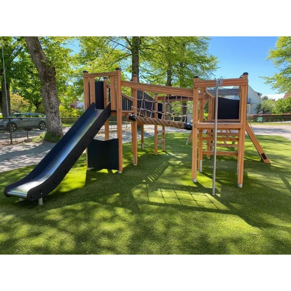 Lars Laj Herausforderung II Nature Spielplatz