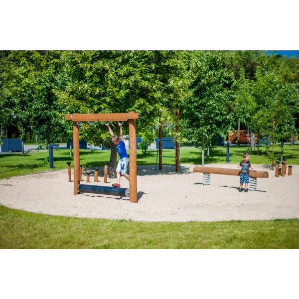 Lars Laj Balance Spielplatz