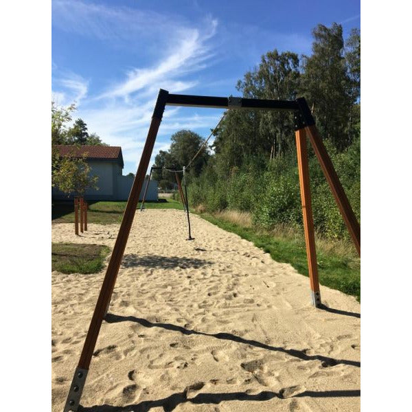 Lars Laj Drahtseilbahn Mittel Spielplatz