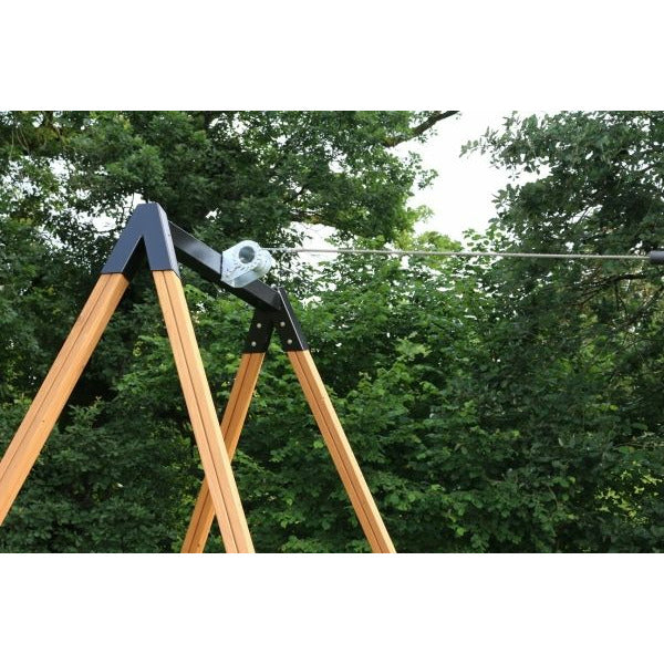 Lars Laj Drahtseilbahn Mittel Spielplatz