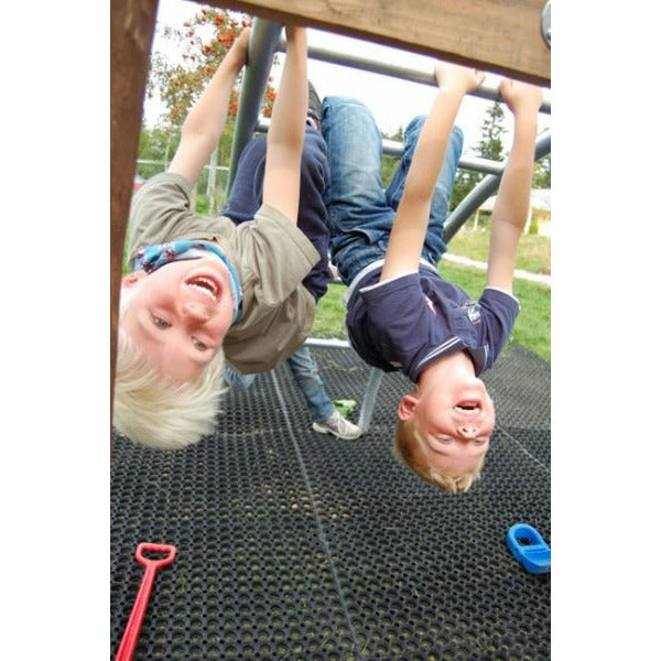 Lars Laj Sherwood Spielplatz