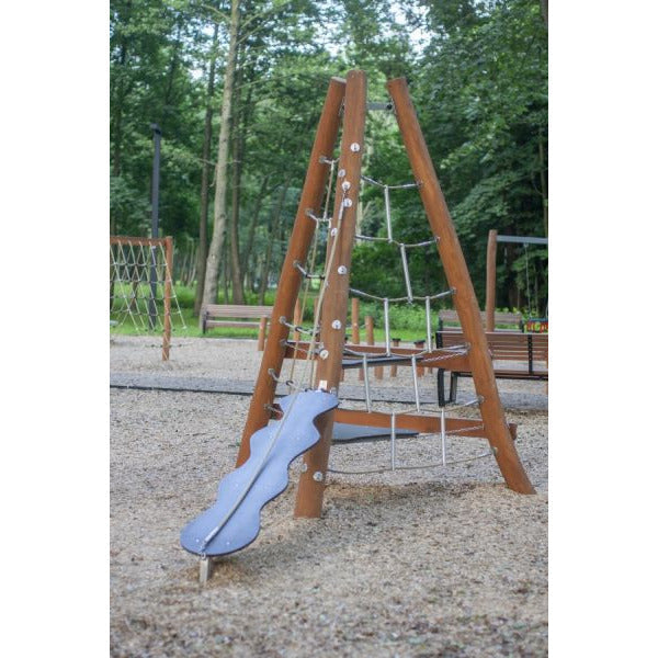 Lars Laj Tipi I Spielplatz