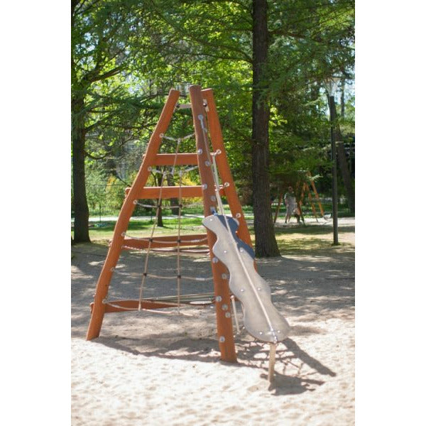 Lars Laj Tipi I Spielplatz