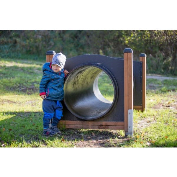 Lars Laj Tunnel Spielplatz
