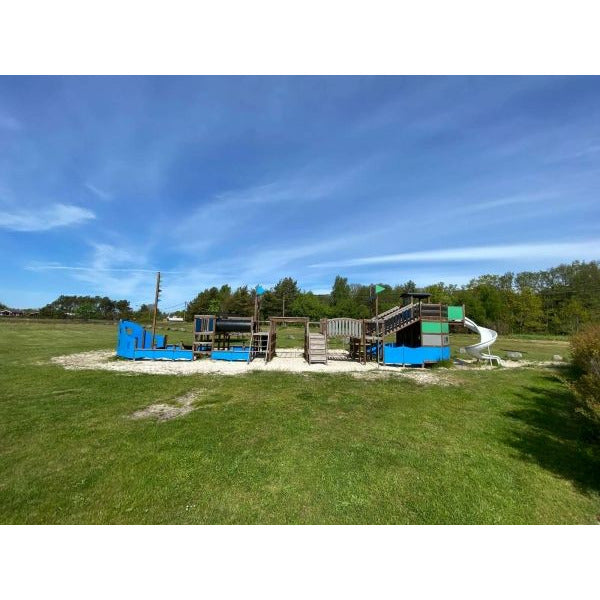 Aire de jeux King de Lars Laj Playship 
