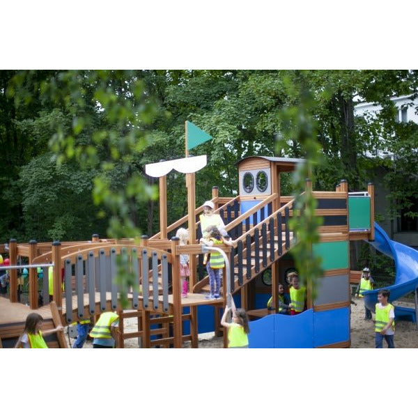 Aire de jeux King de Lars Laj Playship 