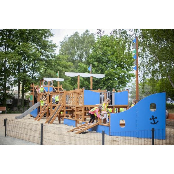 Aire de jeux King de Lars Laj Playship 