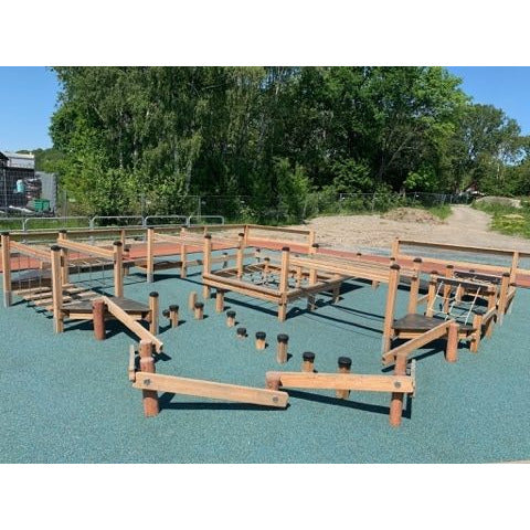 Lars Laj Fitness Anlage Spielplatz