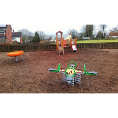 Lars Laj Fliegende Untertasse Spielplatz – Vorschau 6