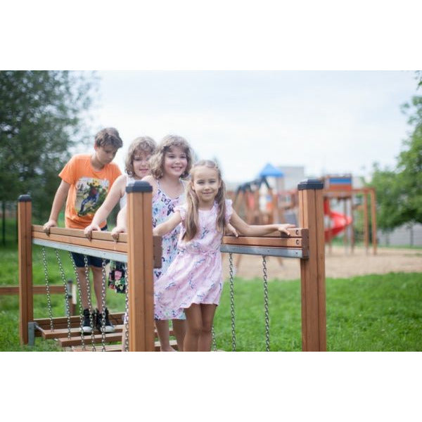 Lars Laj Bewegliche Brücke Spielplatz