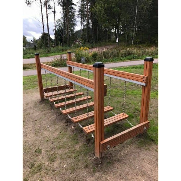 Lars Laj Bewegliche Brücke Spielplatz