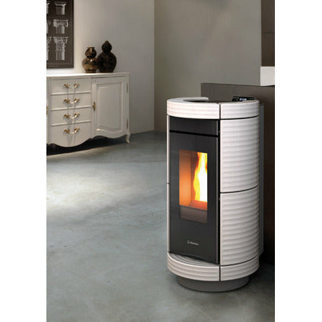 Pellet-Zentrum Holzofen Dorica wood